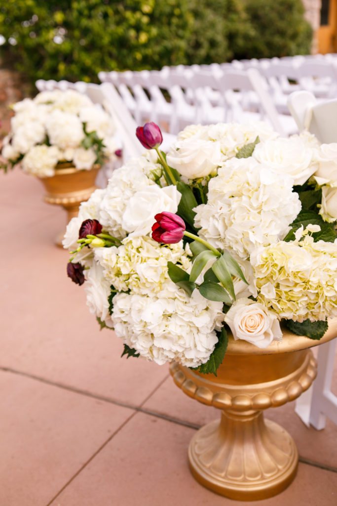 white and purple wedding flowers