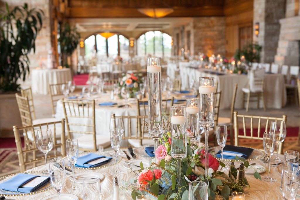 gold chivari chairs at Sanctuary golf course